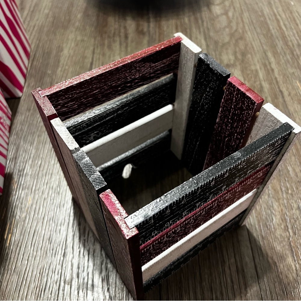 Pink Zebra Ruler For Good Measure Simmer Light Accent Shade - Picture 6 of 9